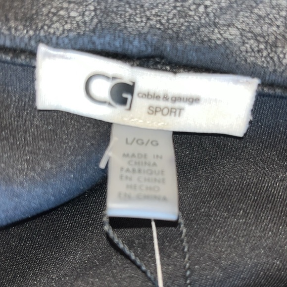 Cable & Gauge Sport Long line top/ dress. Yum.My soft, stretch fabric S. L. Blk. - Picture 13 of 14